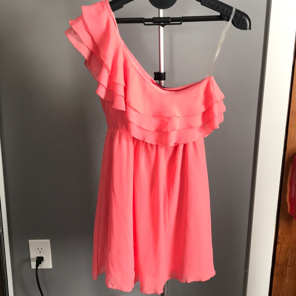 Coral one shoulder dress - Body C - size small